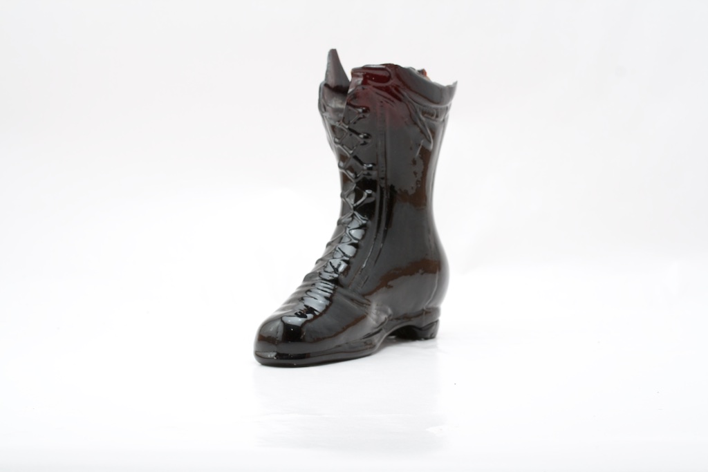Glasflaska formad som en sko, sekelskiftet 18-1900