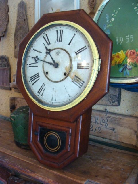 Seinäkello, Waterbury clock